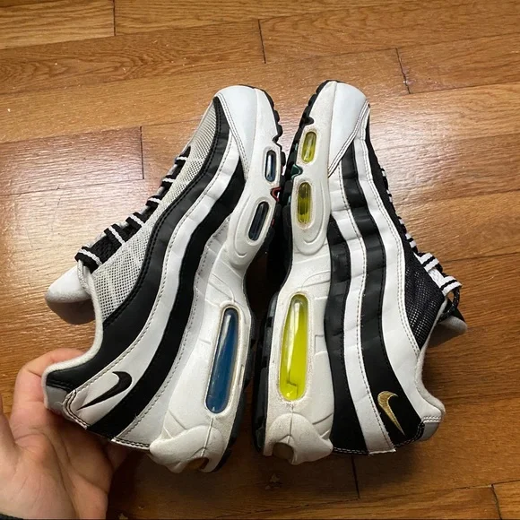 Mens Nike Air Max 95 - Picture 9 of 11